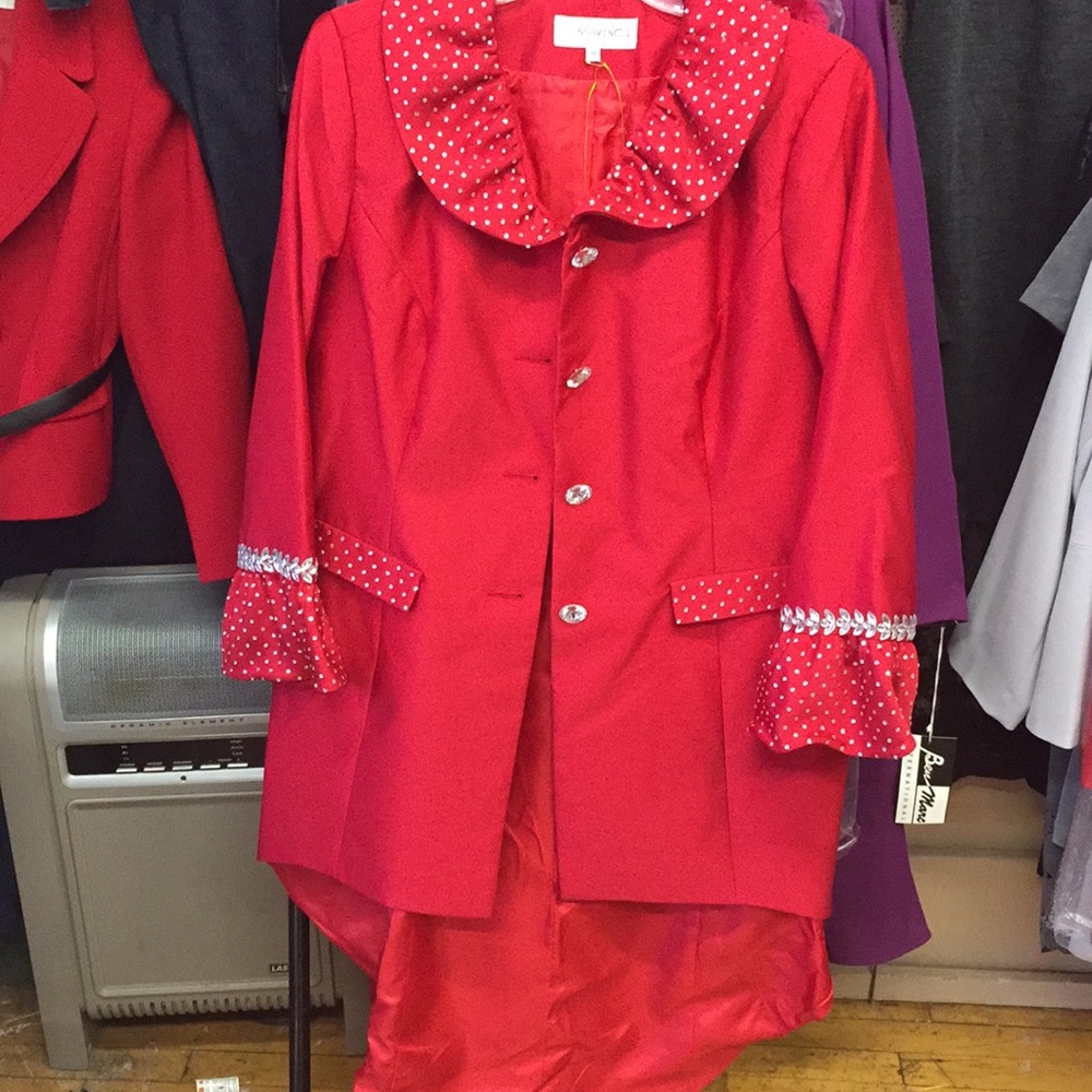 Lady in red